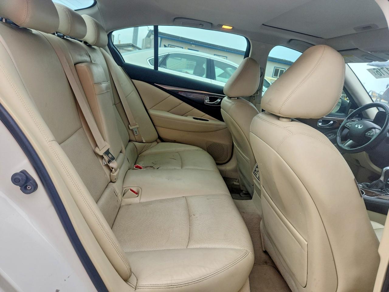 INFINITI Q50 3.0t Signature Edition