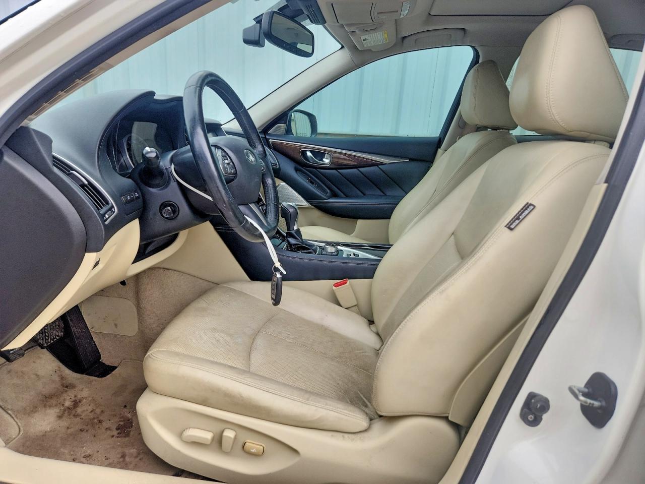 INFINITI Q50 3.0t Signature Edition