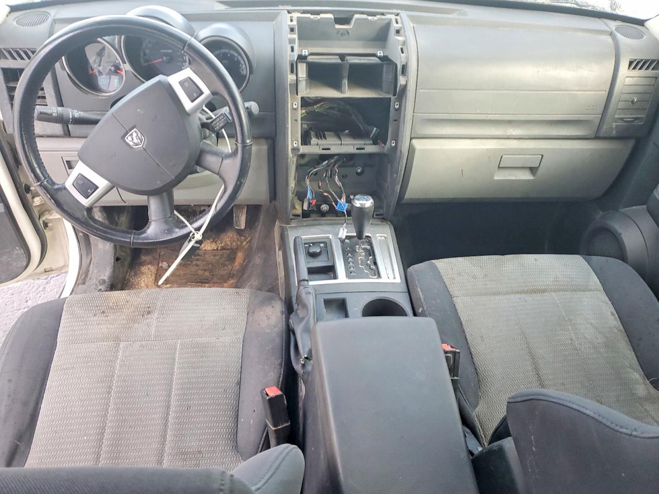 Dodge Nitro Slt