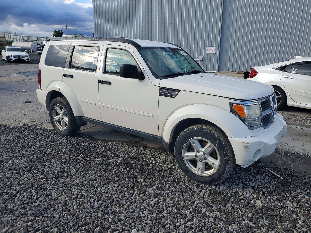 Dodge Nitro Slt