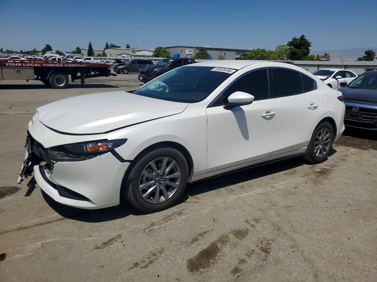 Salvage Mazda 3 Image