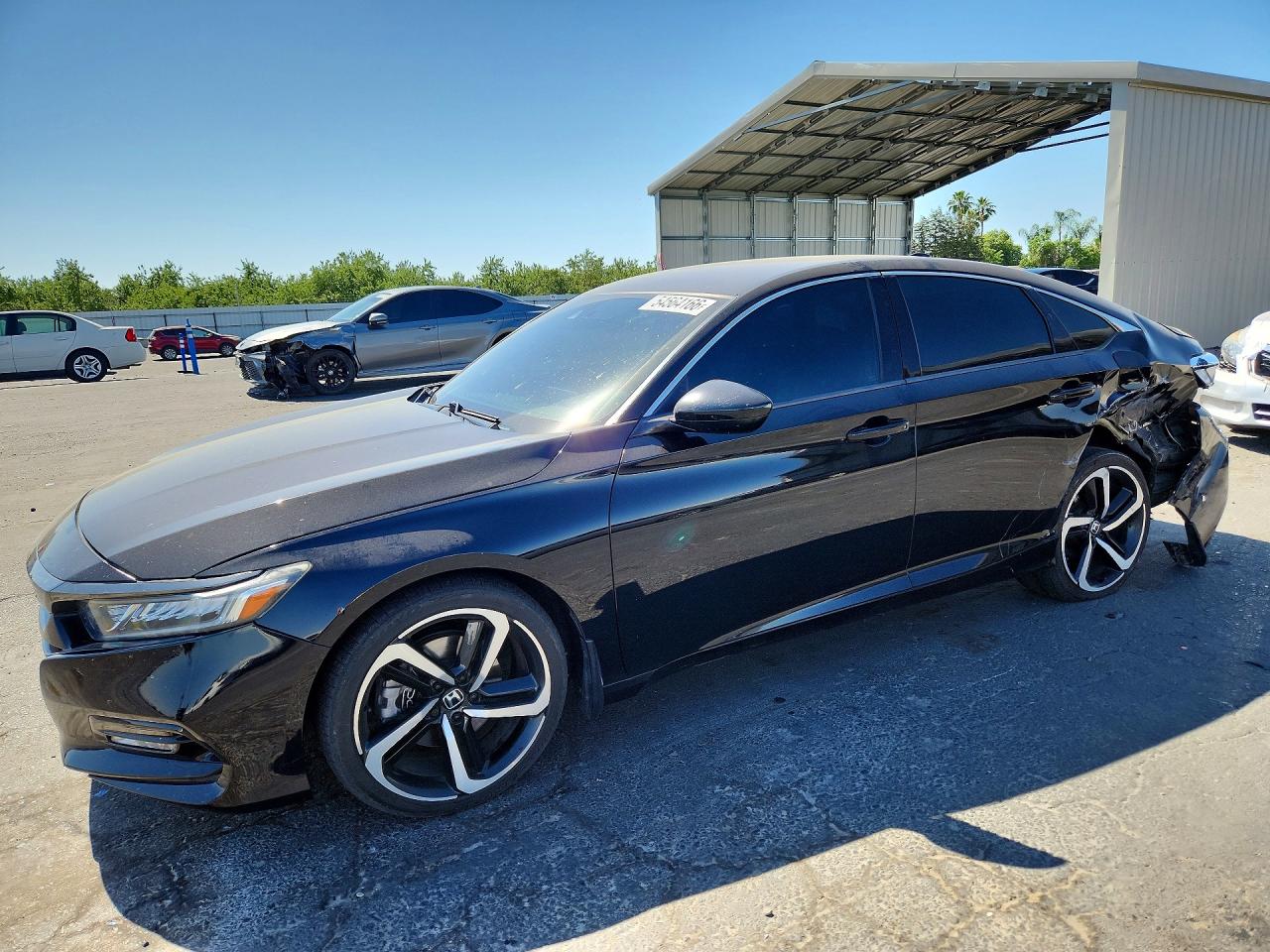 Salvage Honda Accord Image