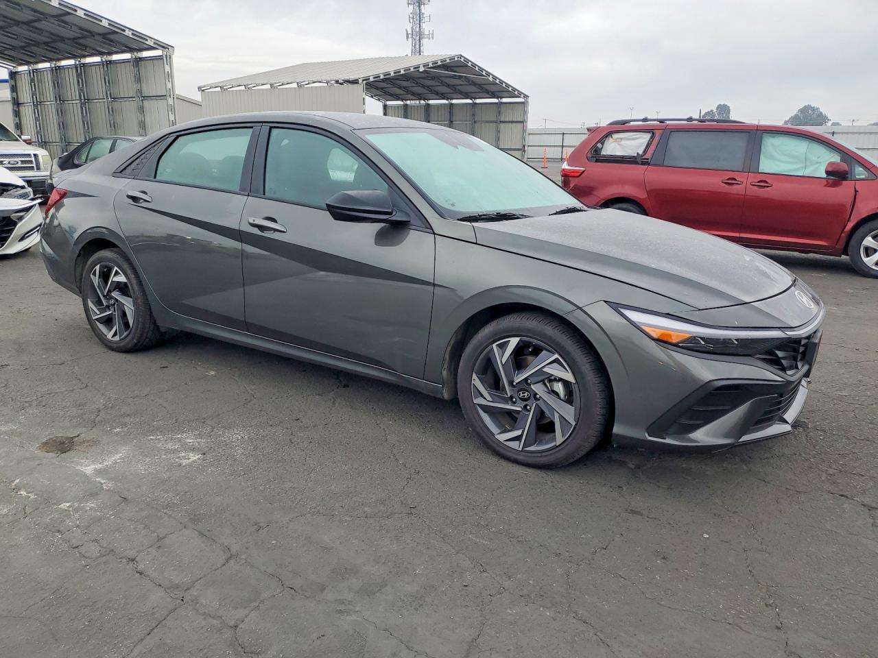 Hyundai ELANTRA Blue