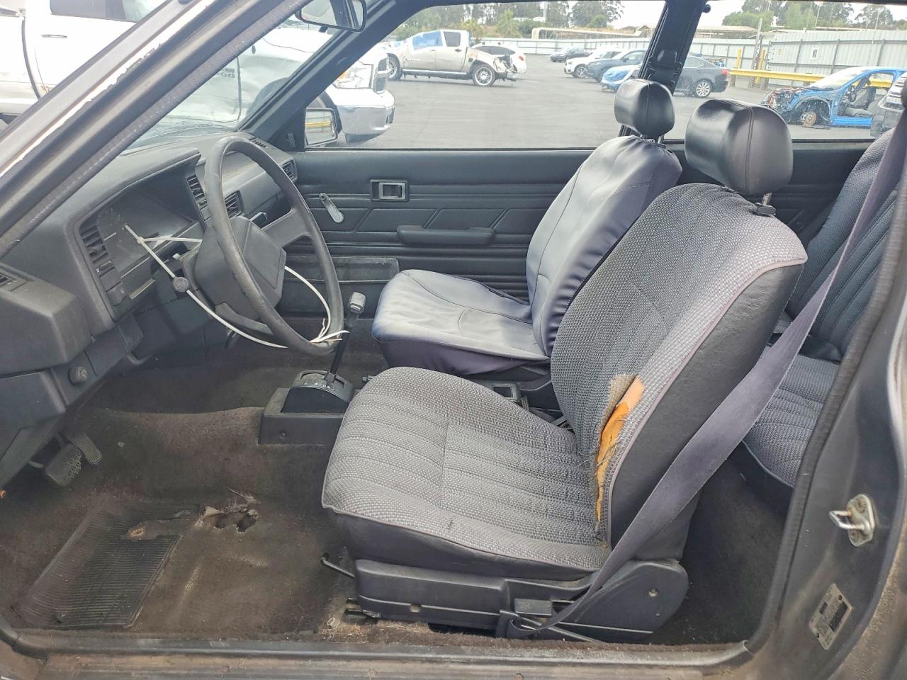 Toyota Corolla Deluxe