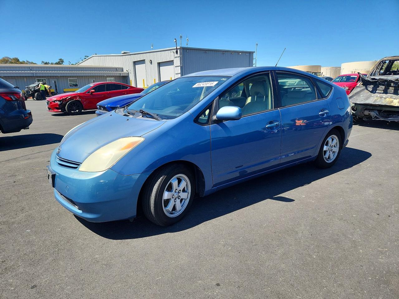 Salvage Toyota Prius Image