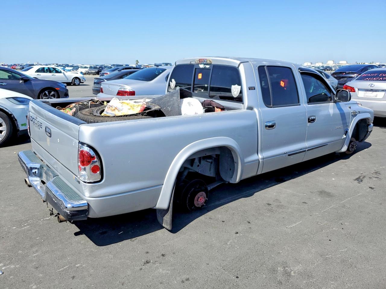 Dodge Dakota Quad Slt