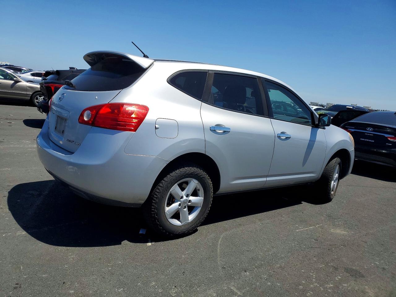 Nissan Rogue S