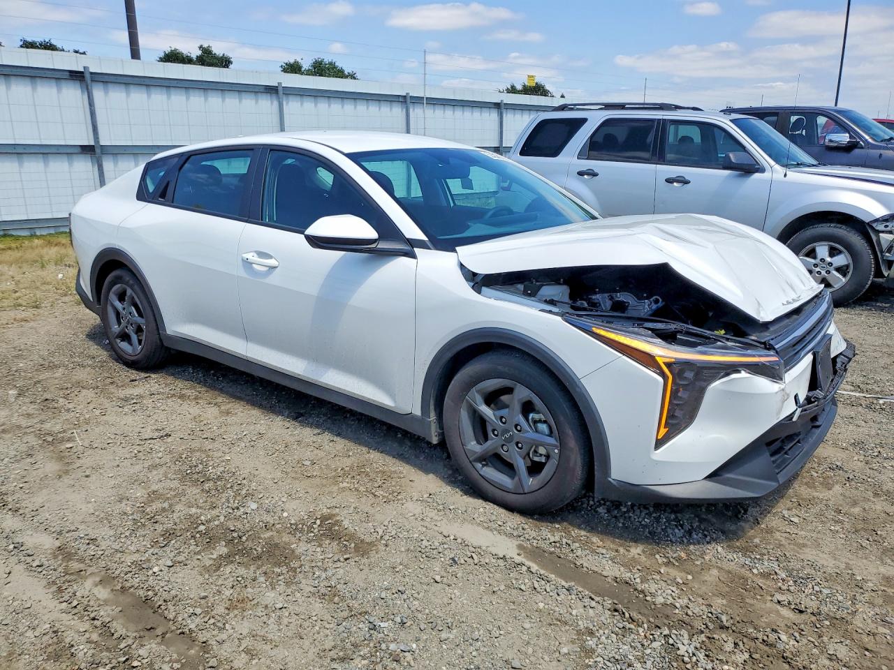 Kia K4 Lxs