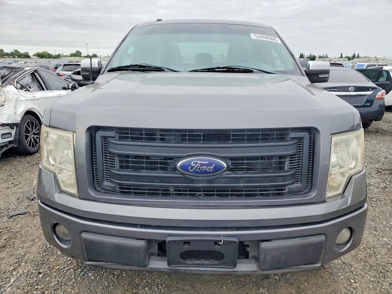 Ford F-150 Super Cab