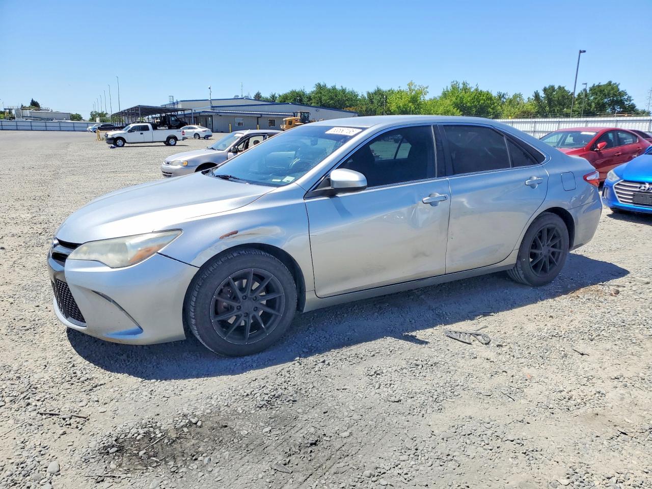Salvage Toyota Camry Image