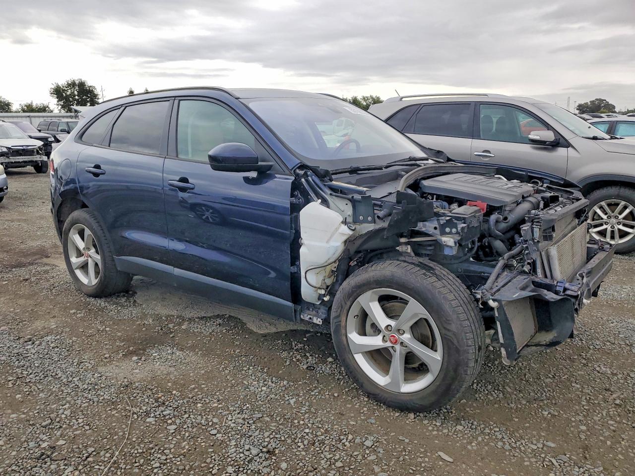 Jaguar F-PACE Premium