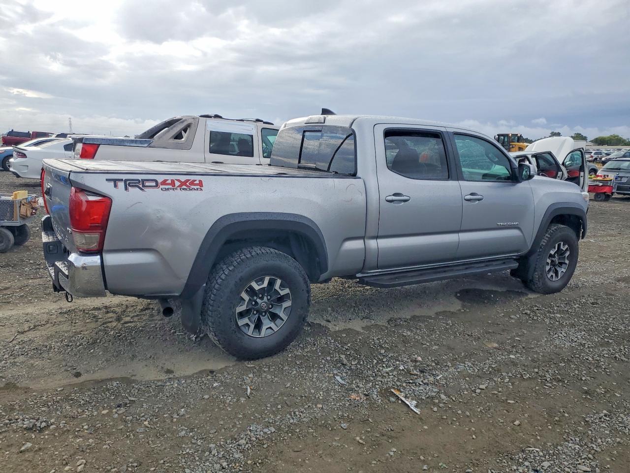 Toyota Tacoma Trd Off-road