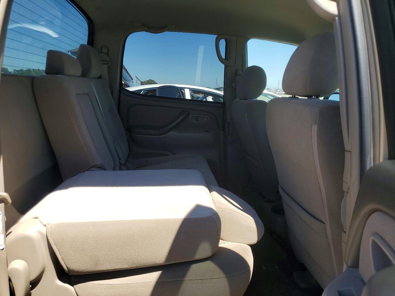 Toyota Tundra Double Cab Sr5