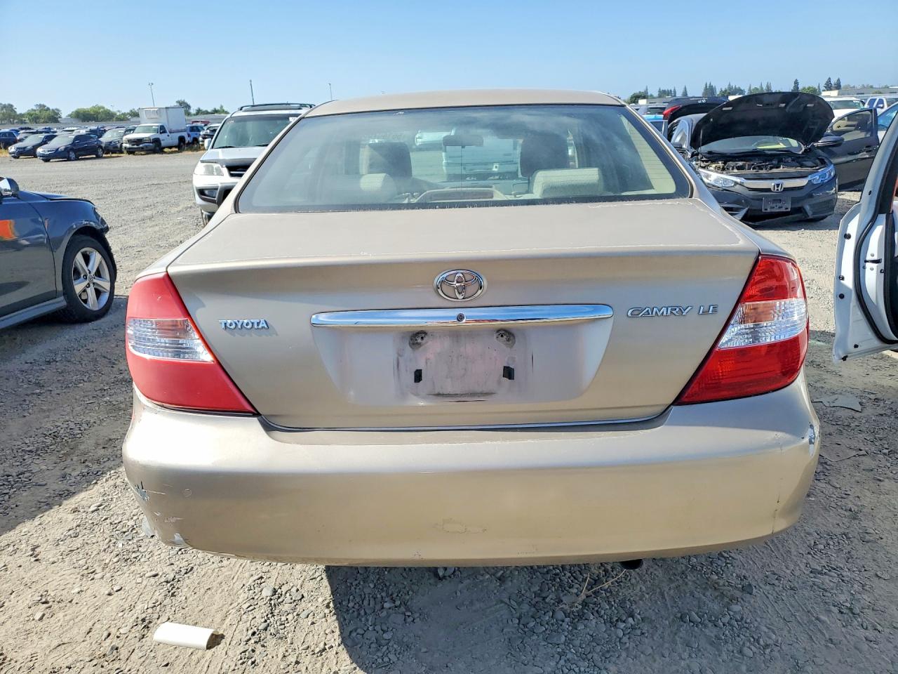 Toyota Camry Le