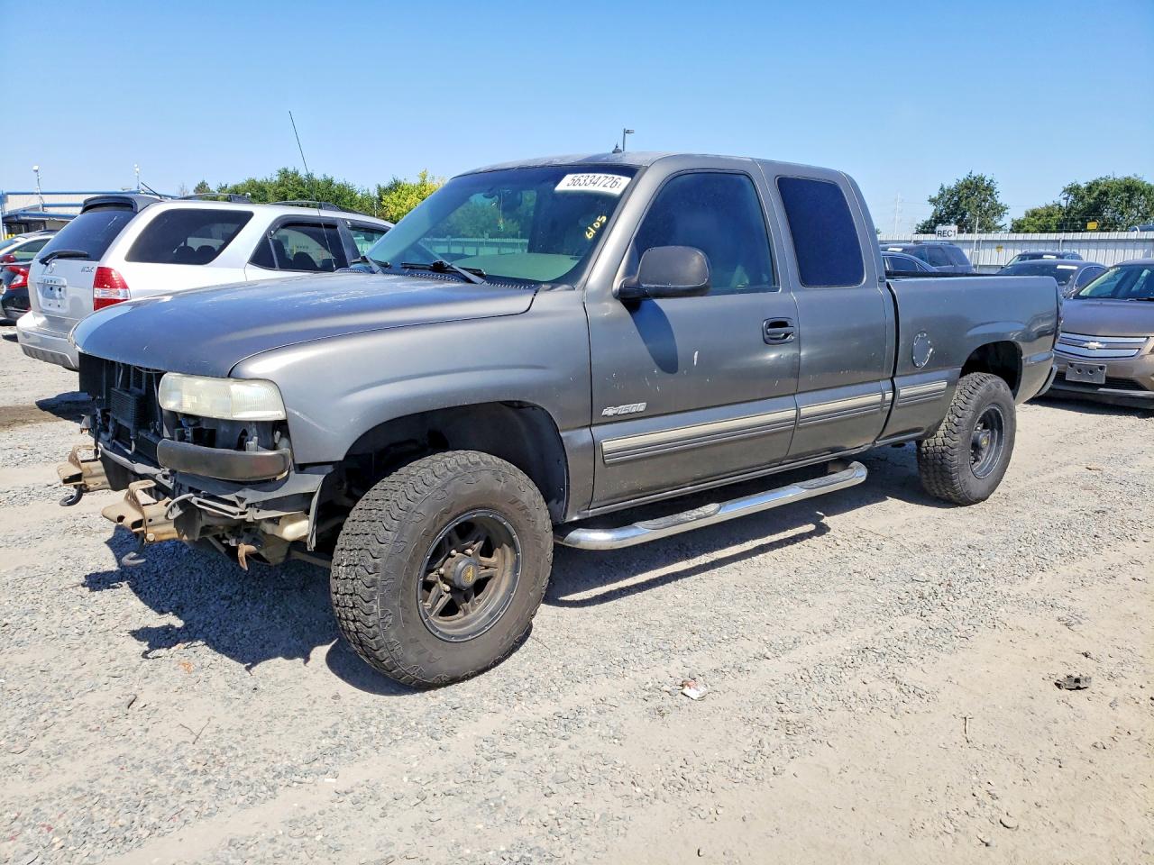 Salvage Chevrolet Silverado Image