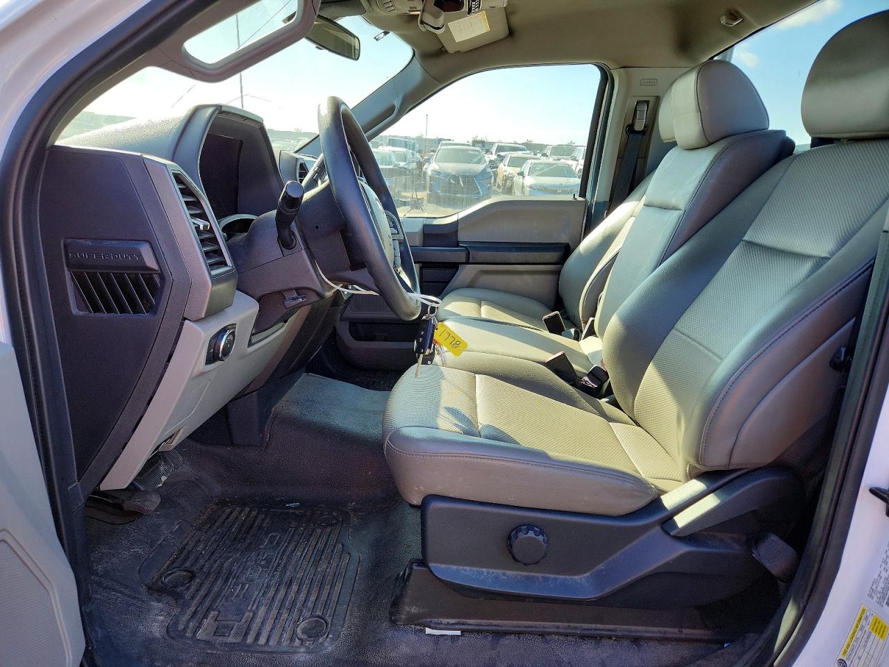 Ford F-250