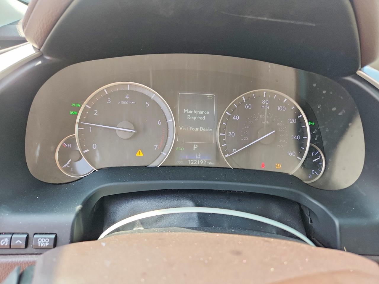 Lexus RX Base