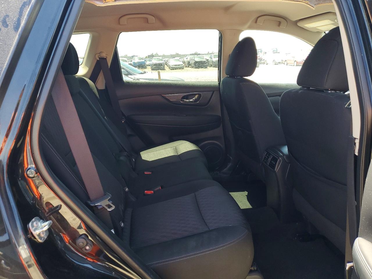 Nissan Rogue Sv