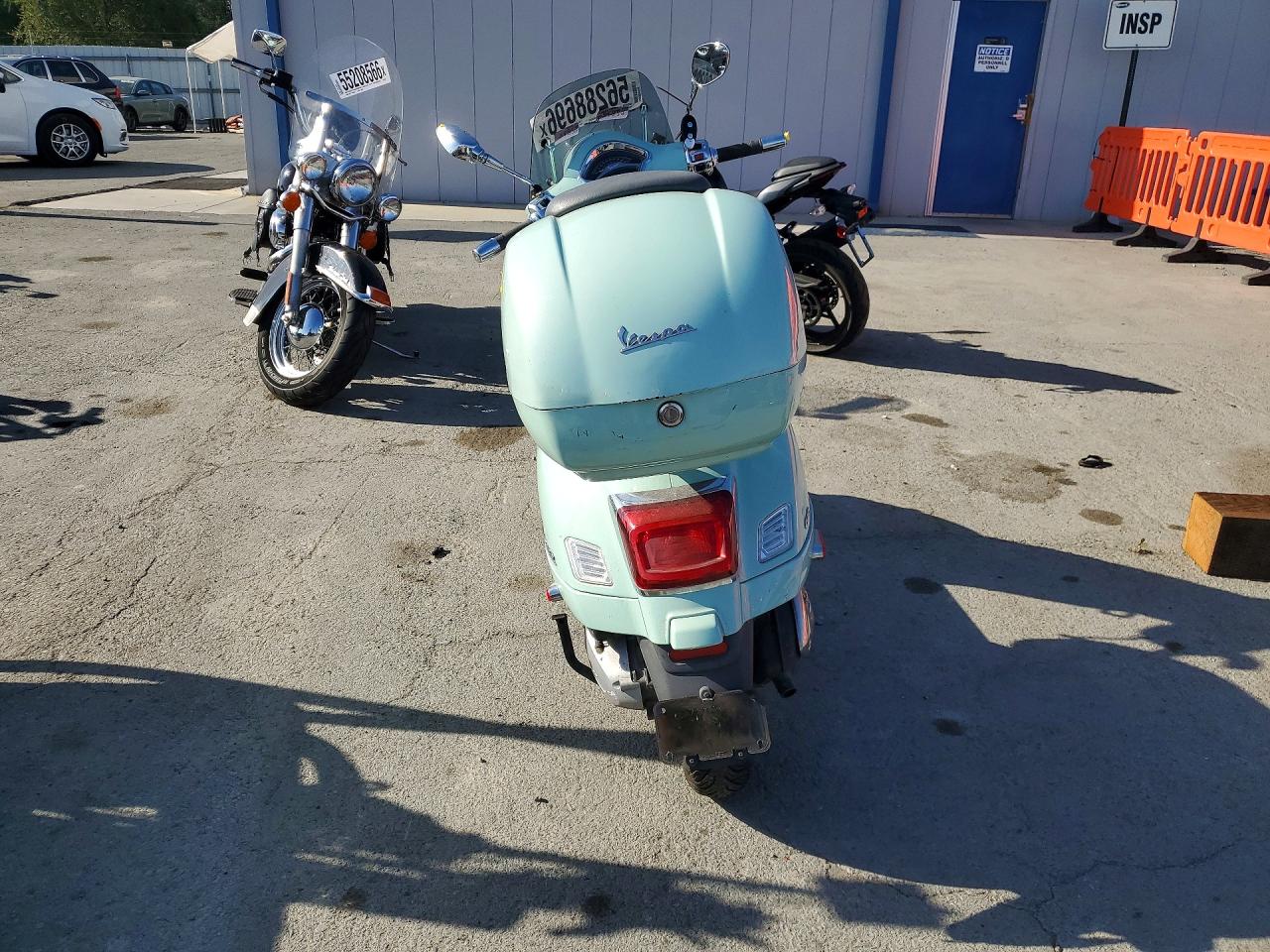 Vespa Gts Sei Gi 300