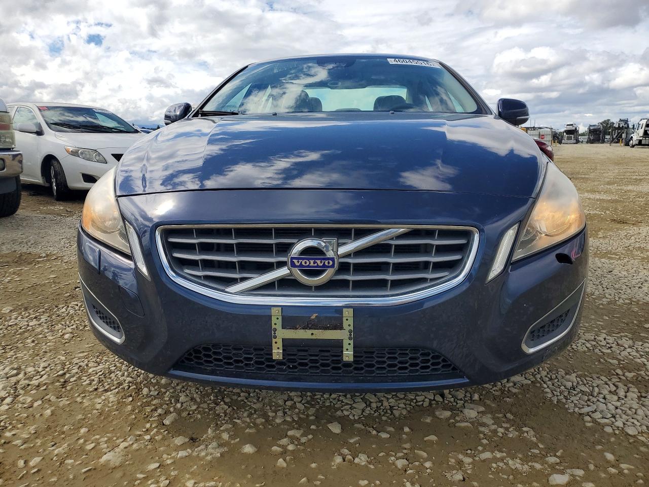 Volvo S60 T5