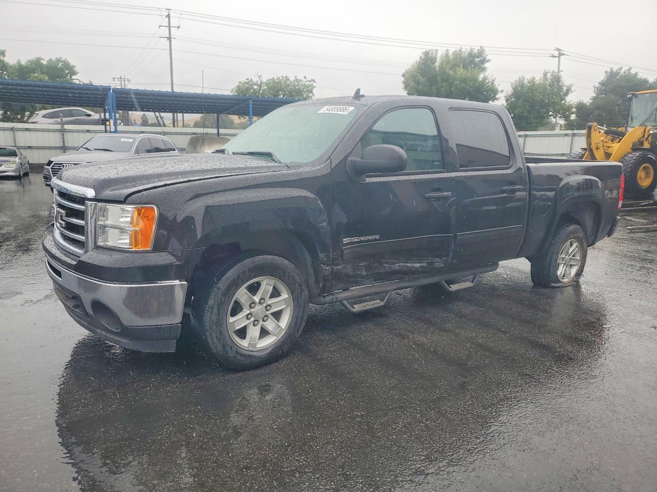 Salvage GMC Sierra Image