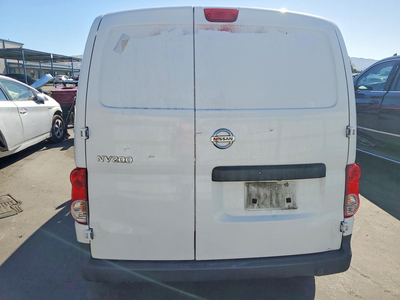 Nissan Nv S