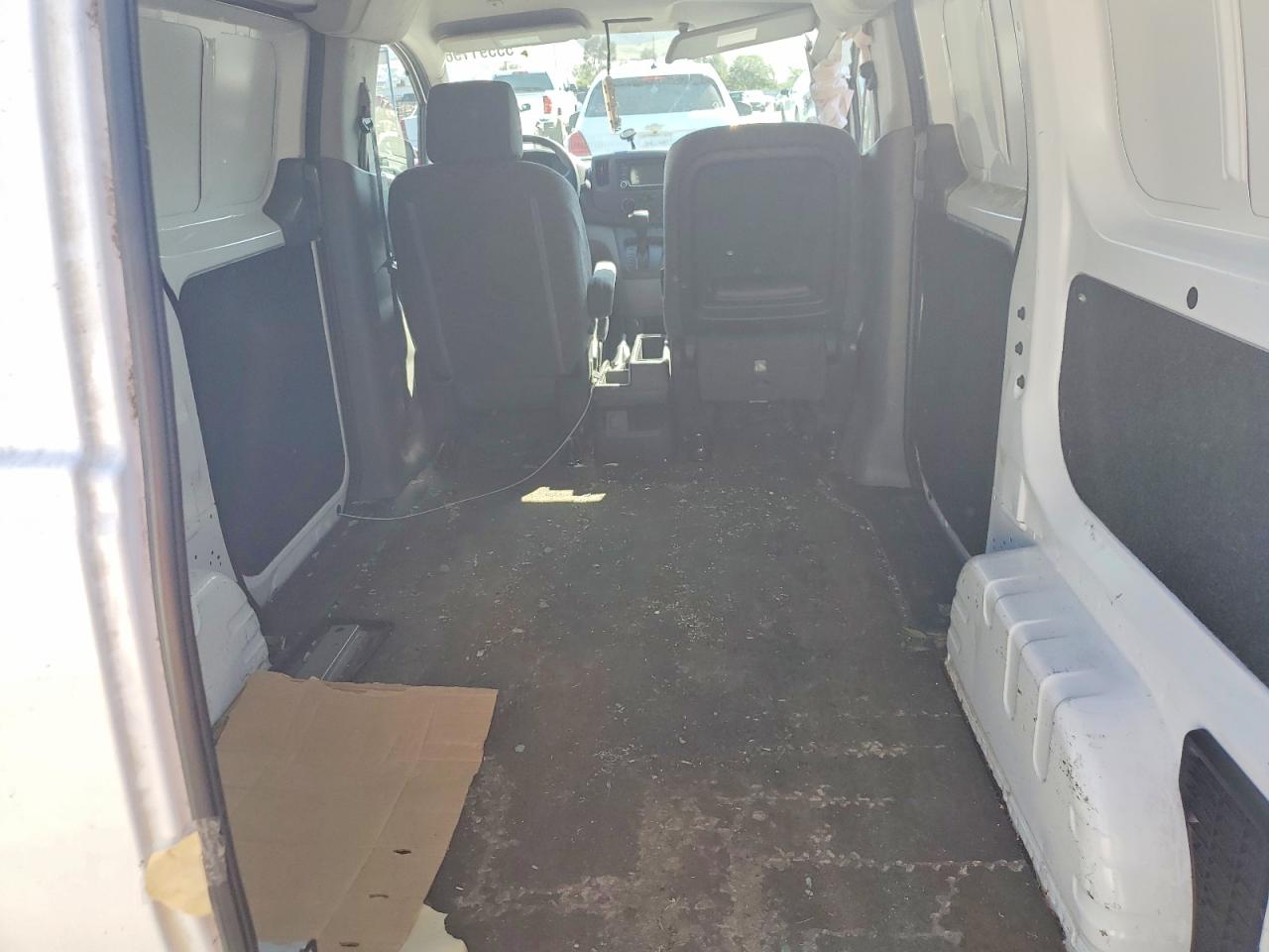 Nissan Nv S