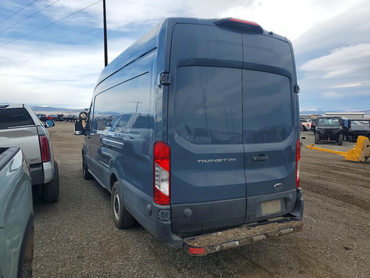 Ford Transit T-250