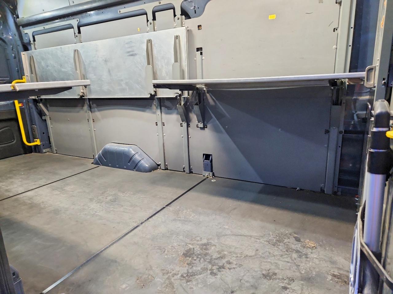 Ford Transit T-250