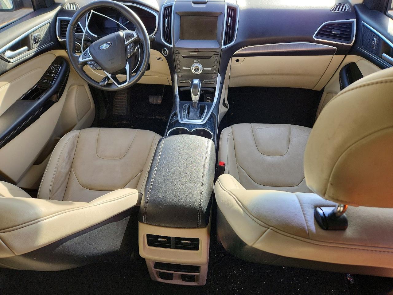 Ford Edge Titanium