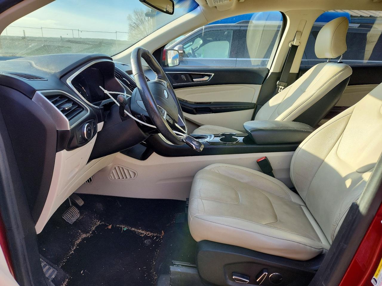 Ford Edge Titanium