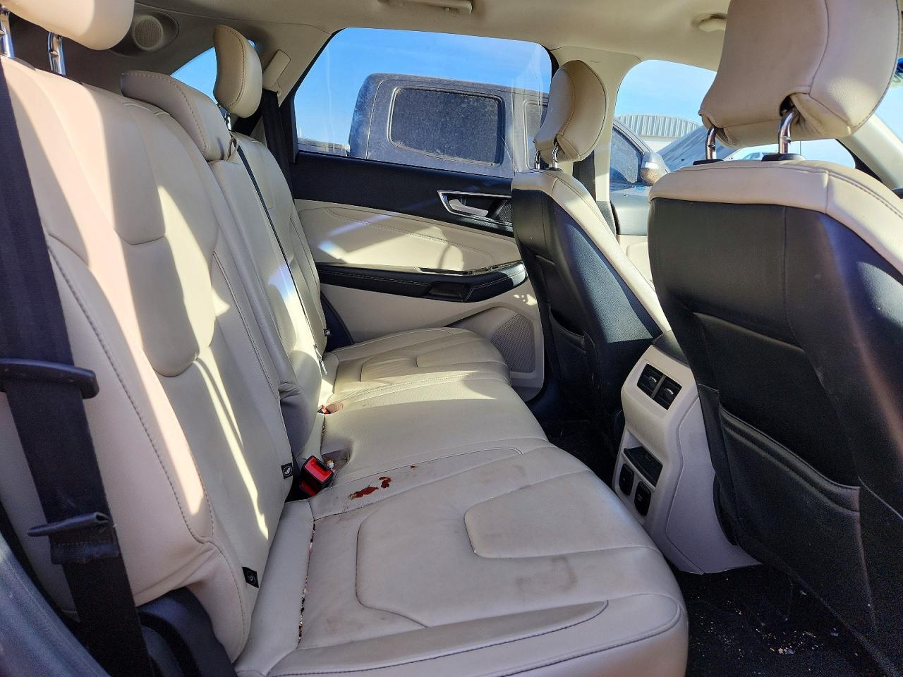 Ford Edge Titanium