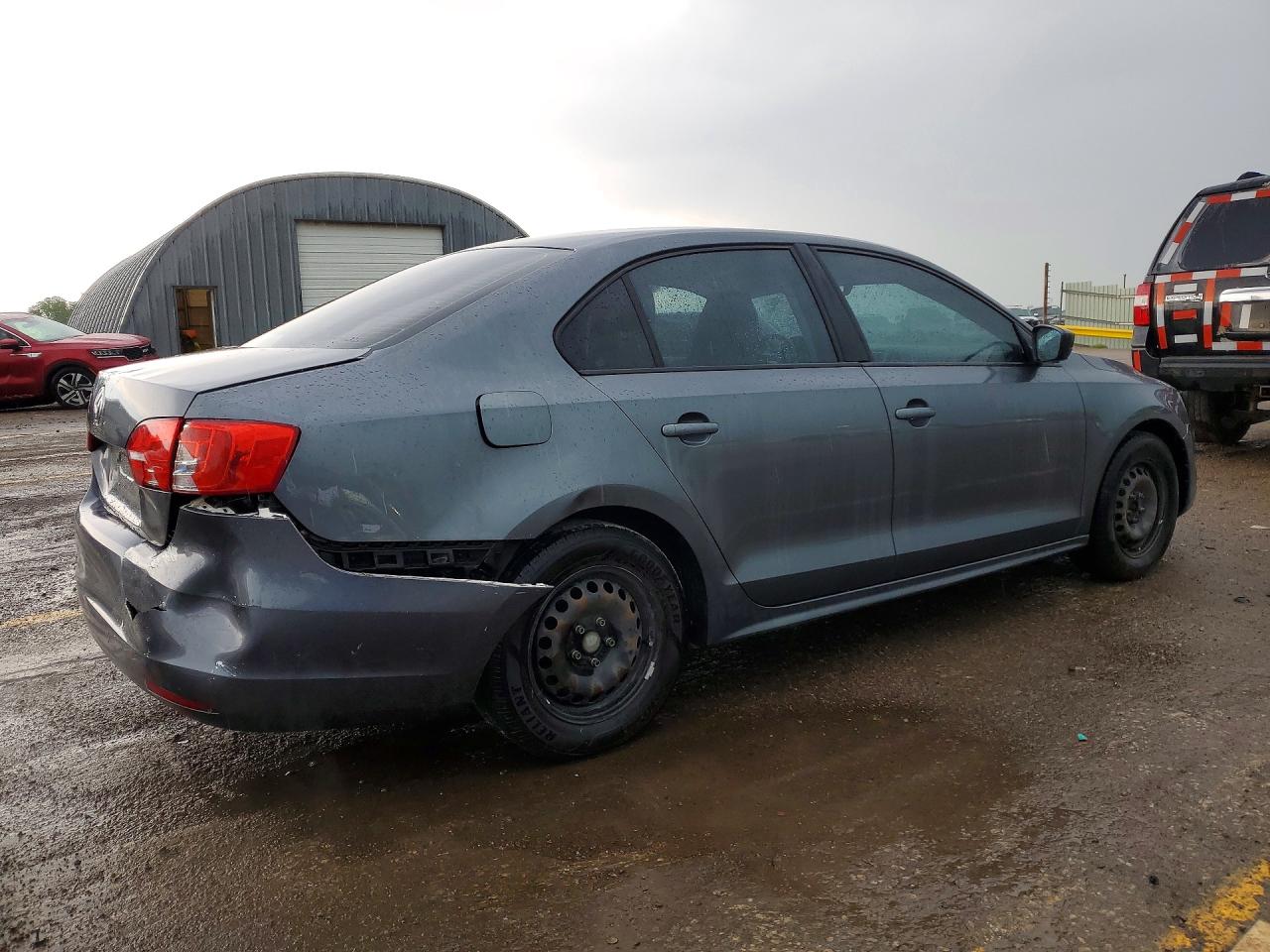 Volkswagen Jetta Base