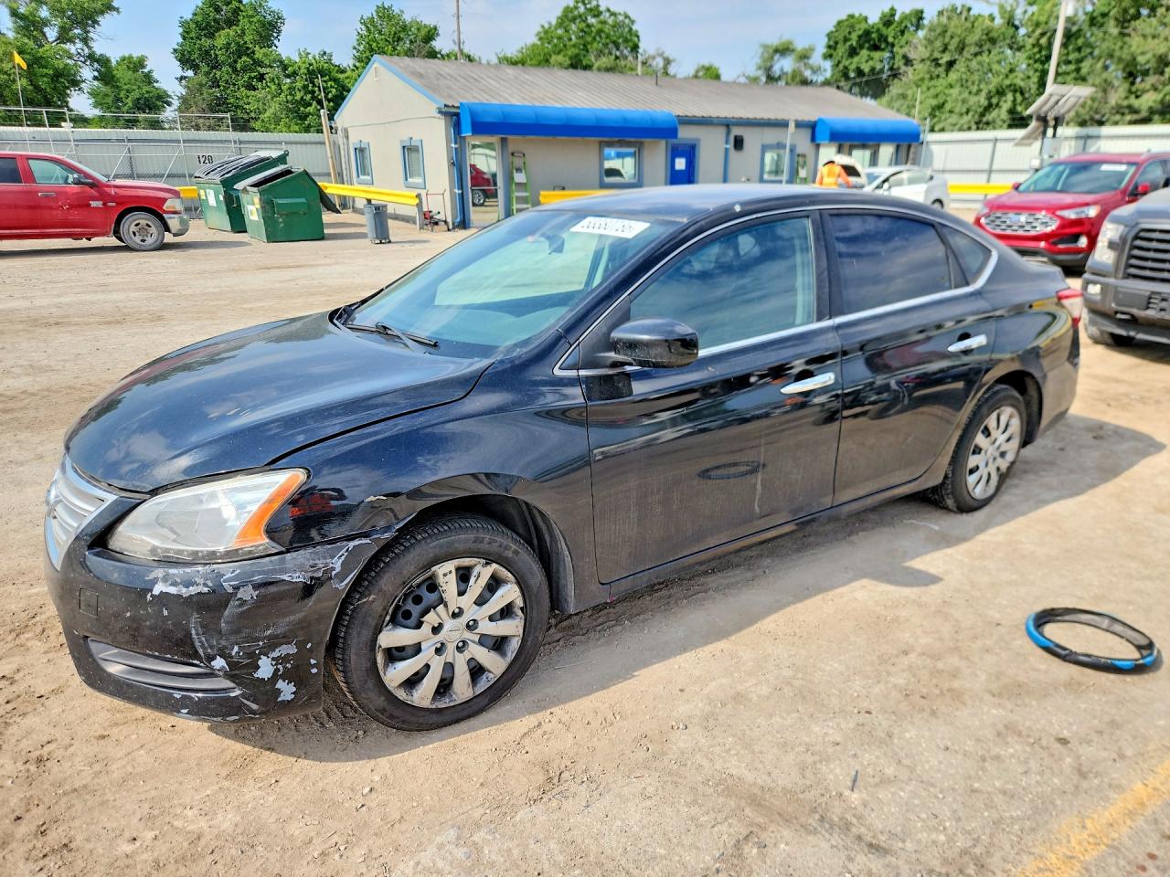 Salvage Nissan Sentra Image