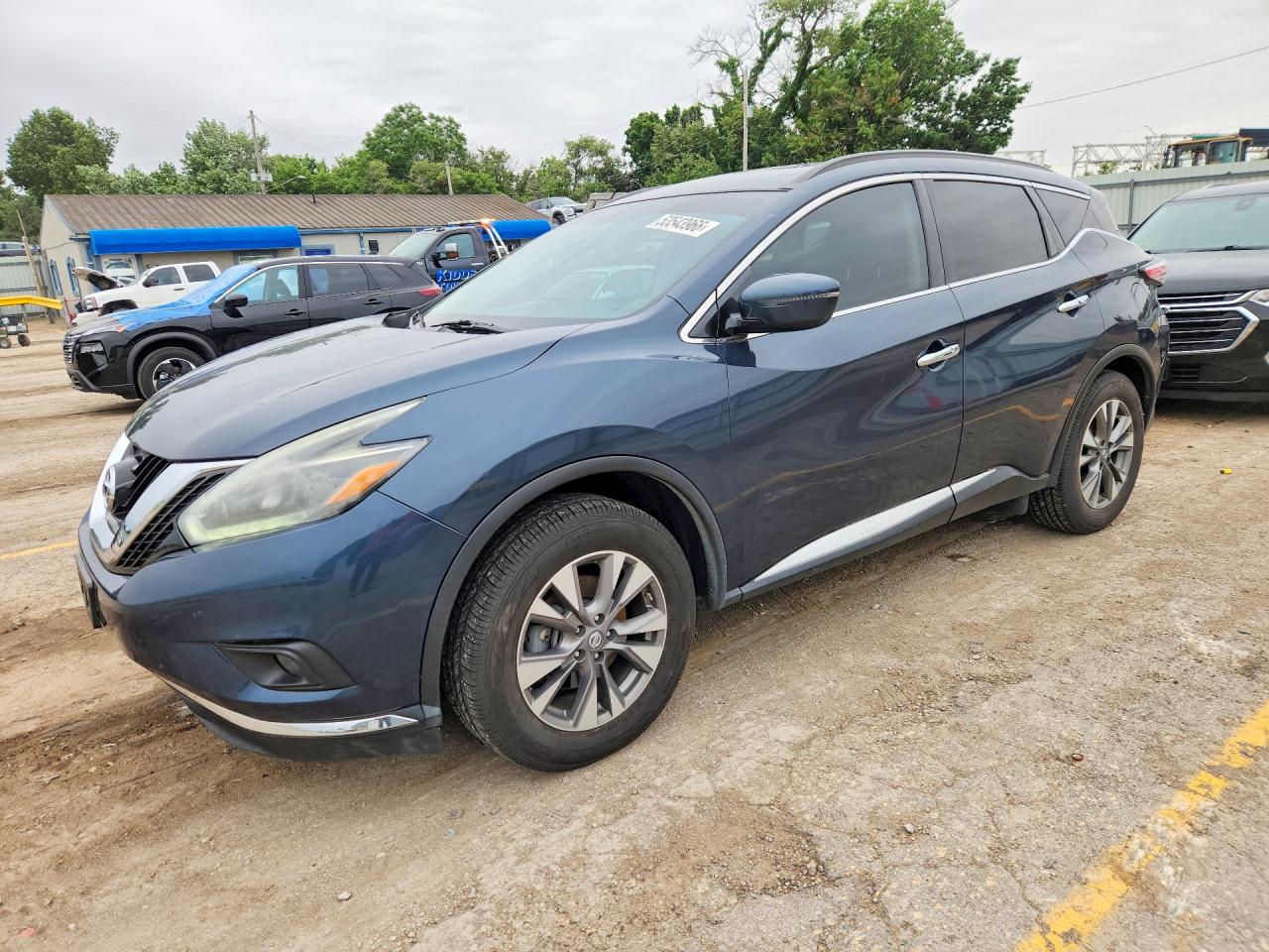 Salvage Nissan Murano Image