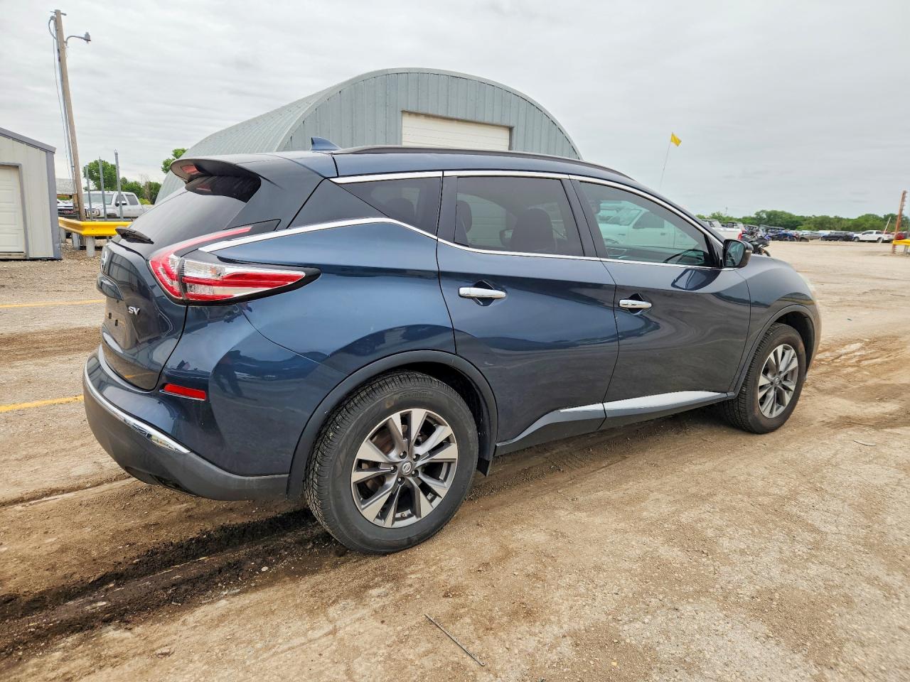 Nissan Murano Sv