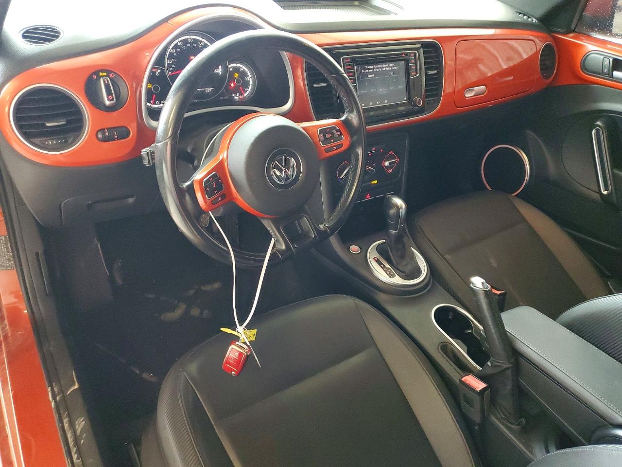 Volkswagen Beetle Se