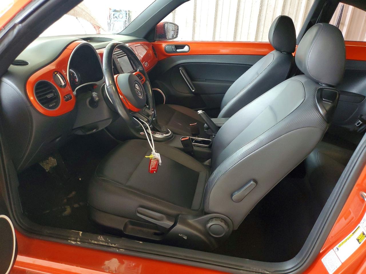 Volkswagen Beetle Se