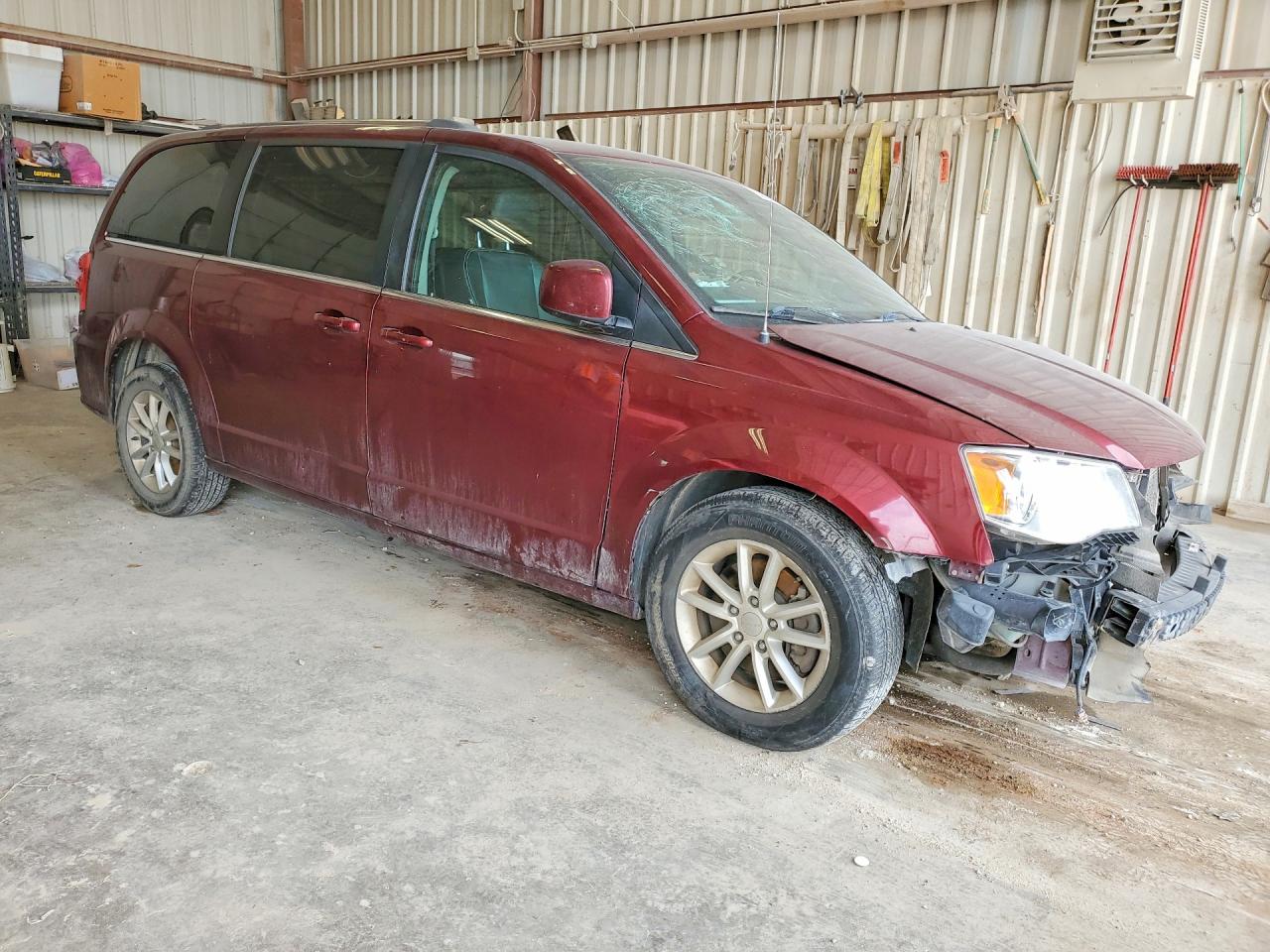Dodge Caravan Sxt