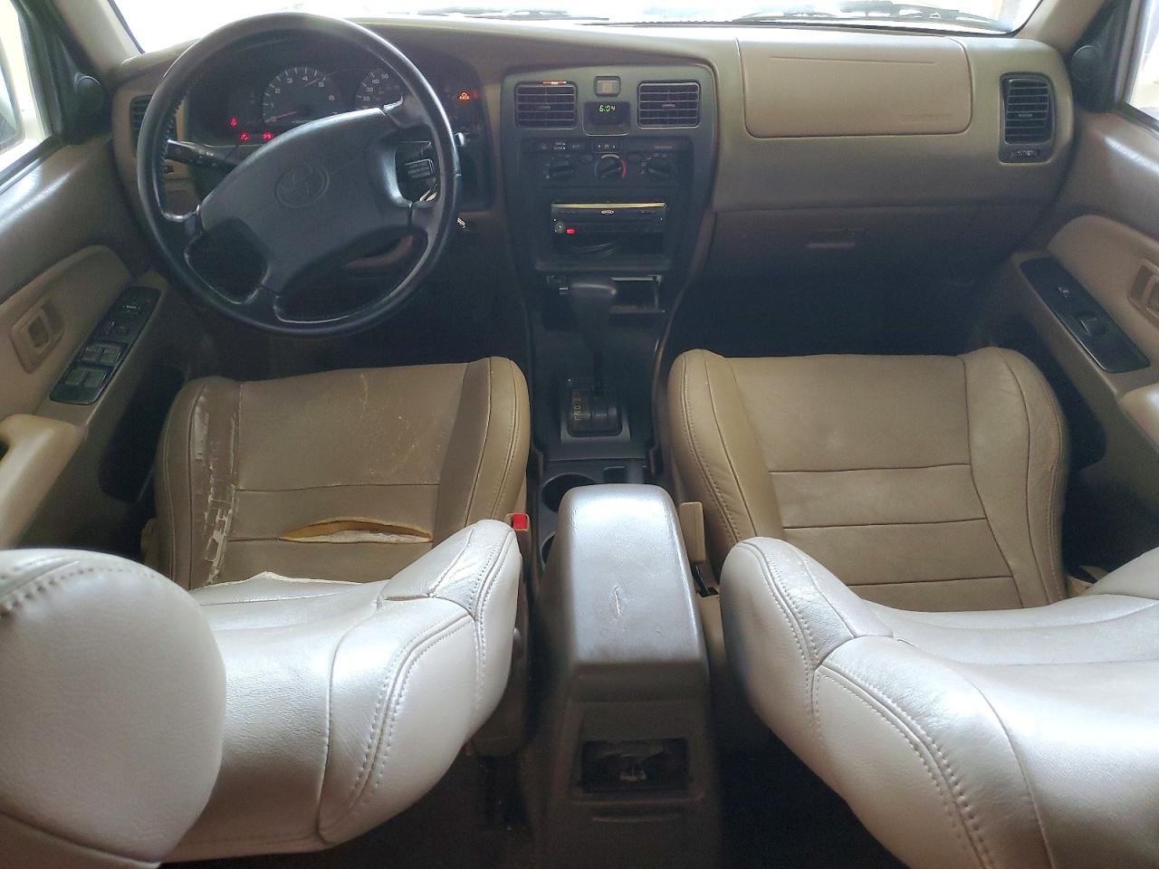 Toyota 4Runner Sr5