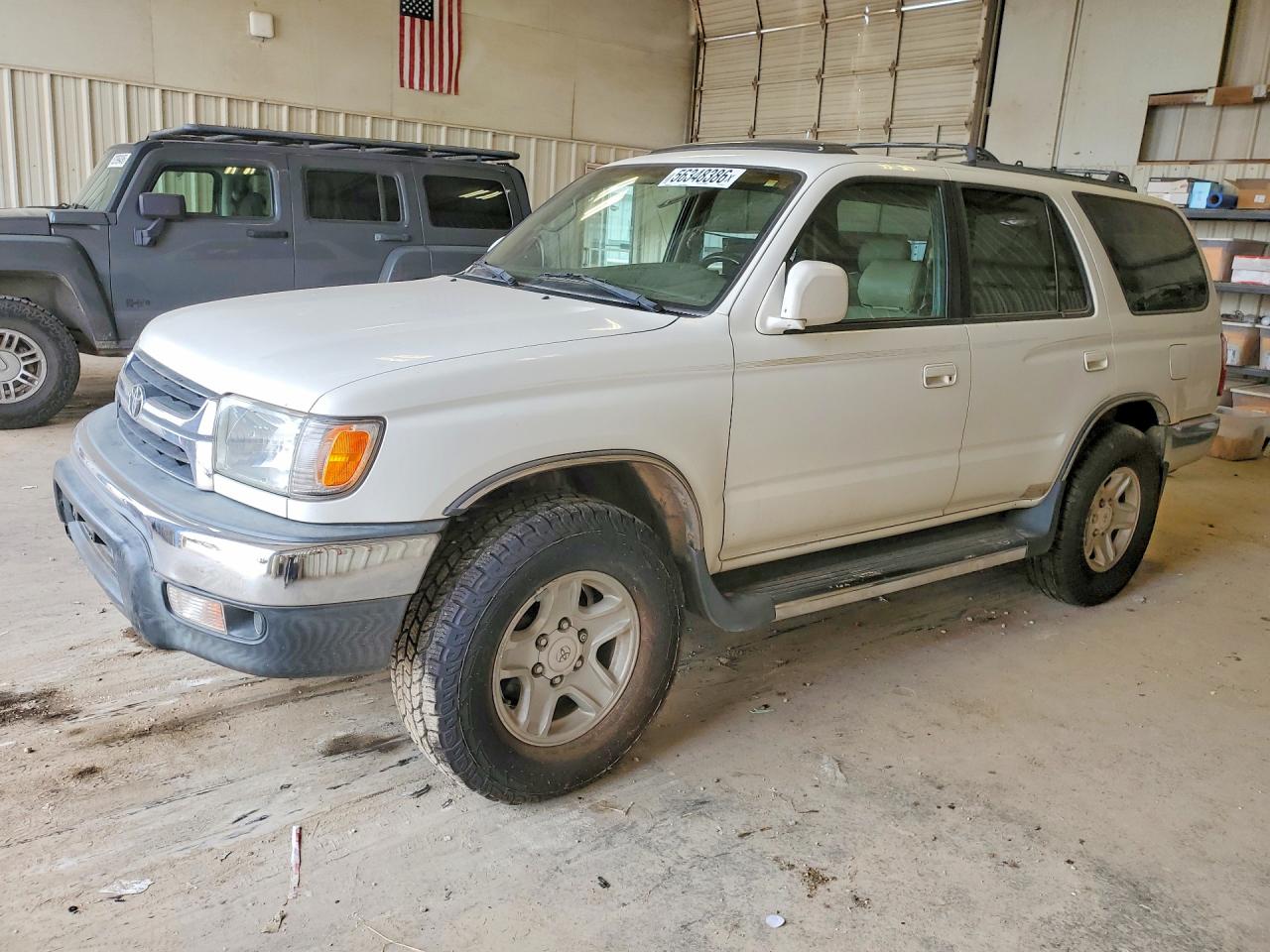 Salvage Toyota 4Runner Image