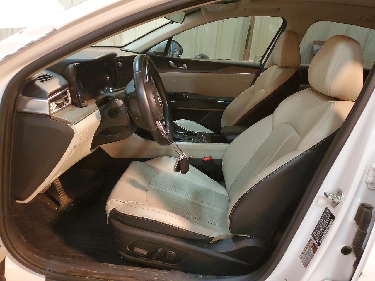 Kia K5 Ex
