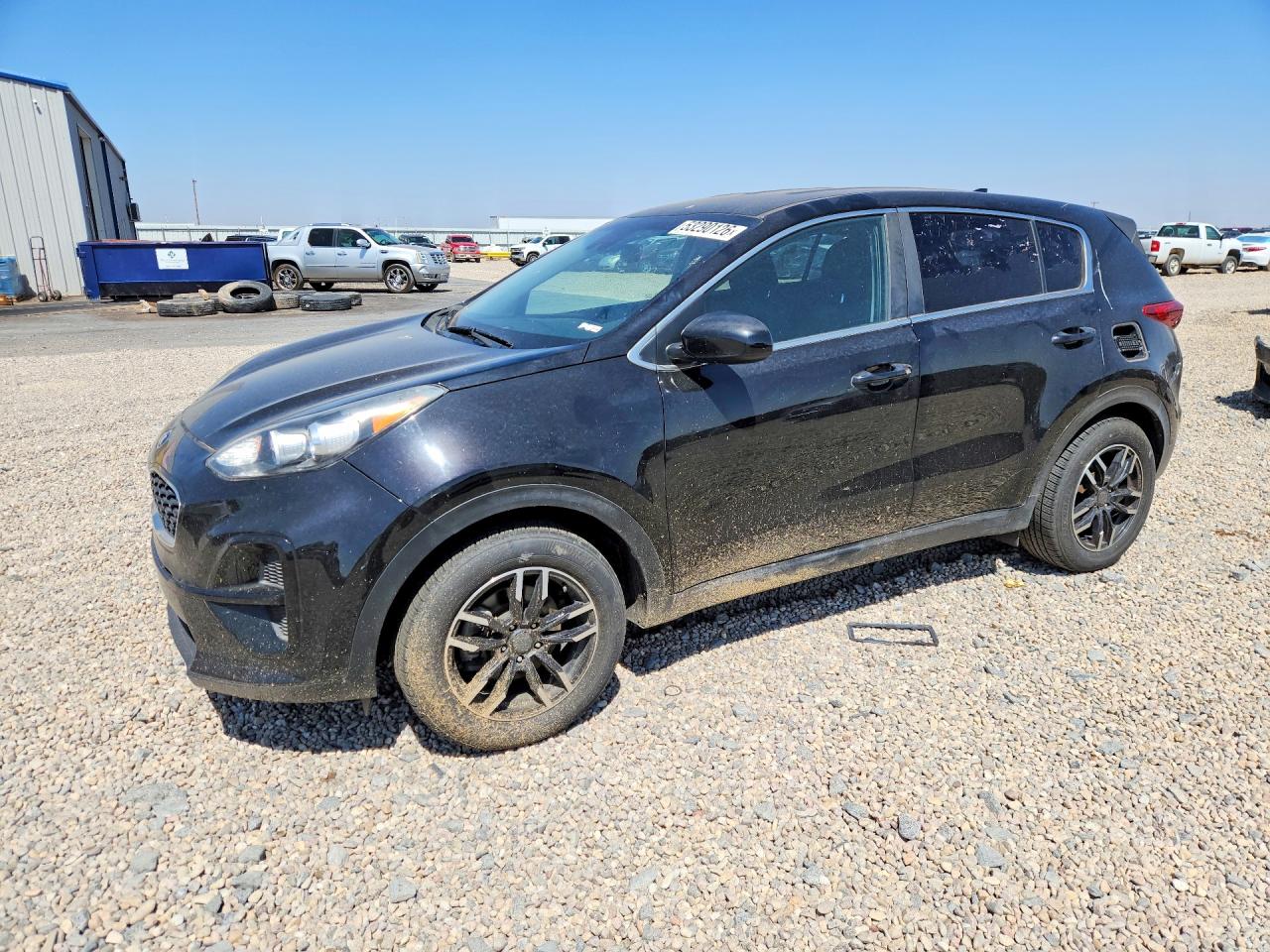 Salvage Kia Sportage Image