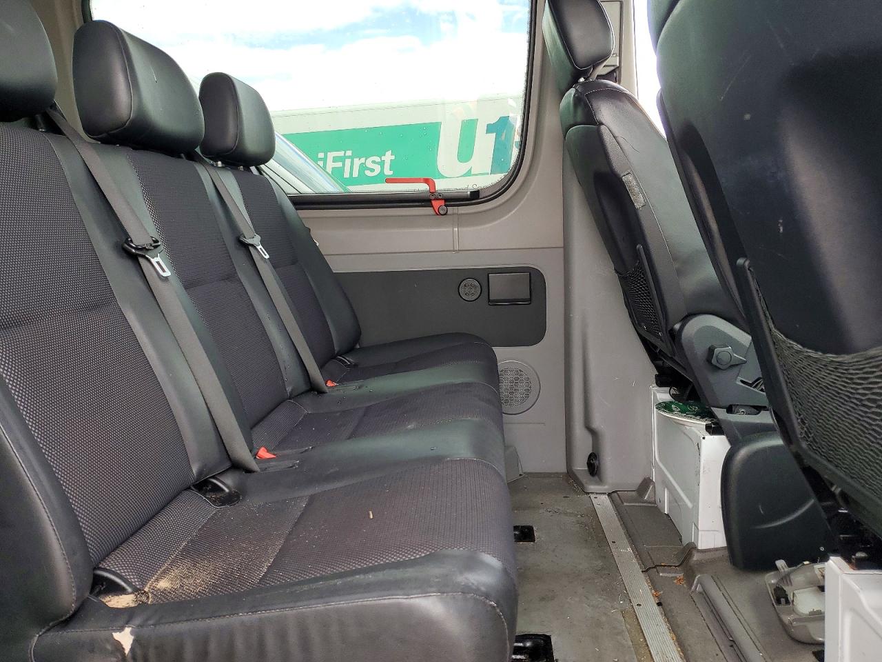 Mercedes-Benz Sprinter 2500