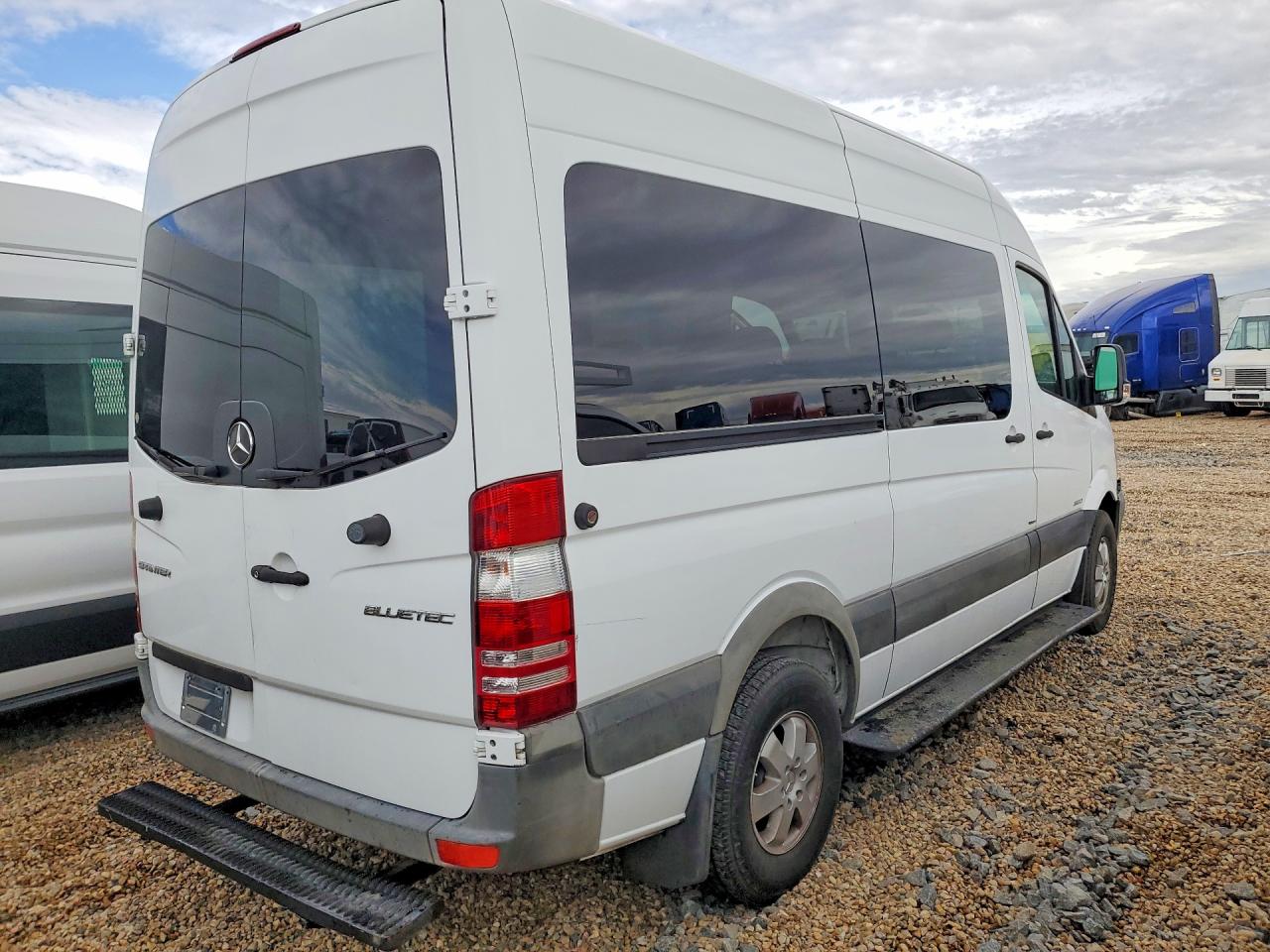 Mercedes-Benz Sprinter 2500