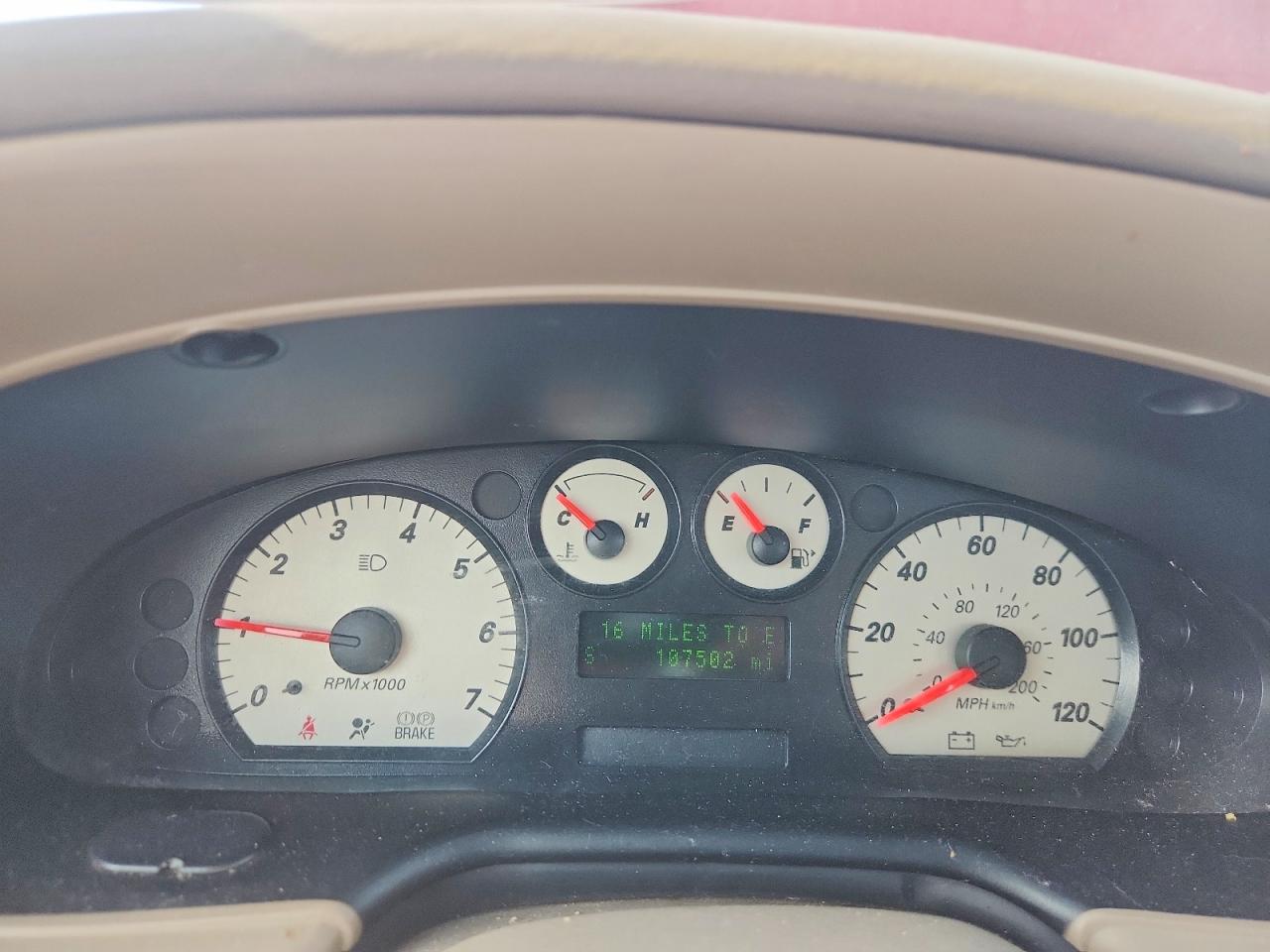 Ford Taurus Sel