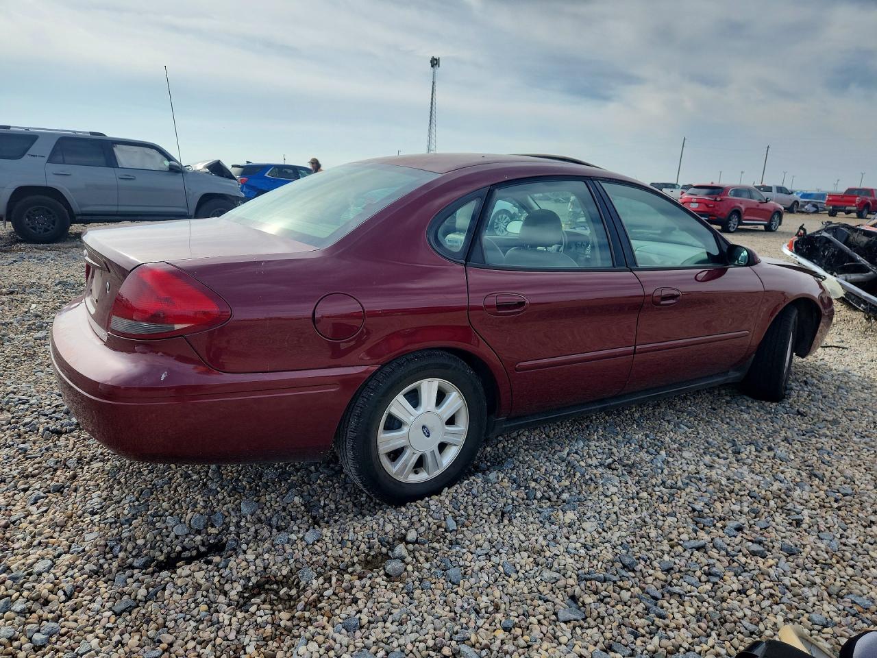 Ford Taurus Sel