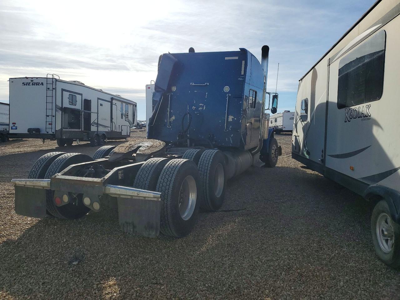 Peterbilt 379
