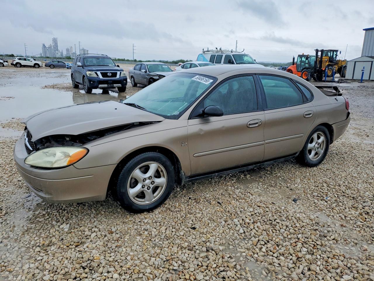 Salvage Ford Taurus Image