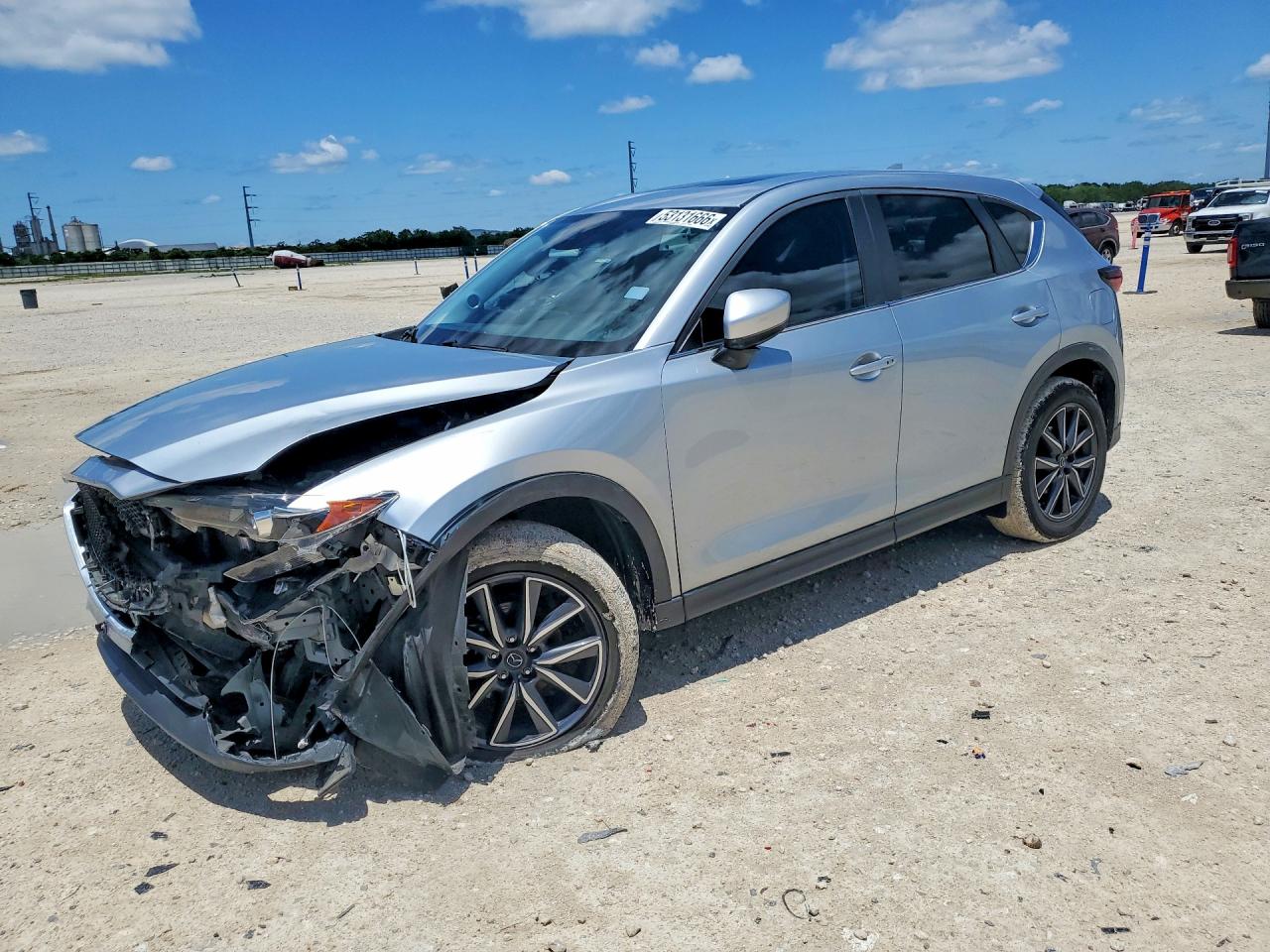 Salvage Mazda Cx Image